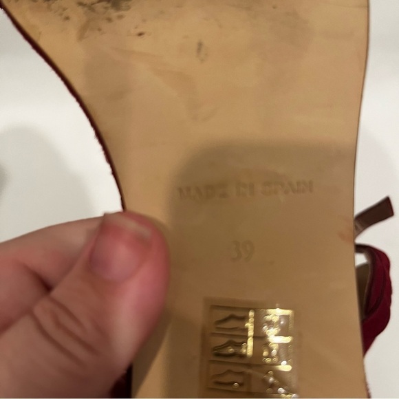 Free People Marigold block heel sandal size 39 in a red/burgundy suede color - Picture 7 of 10